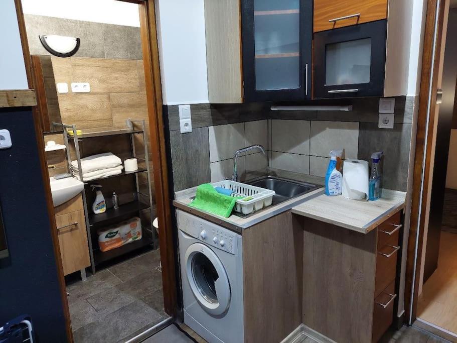 Ujszeged Apartman Zewnętrze zdjęcie