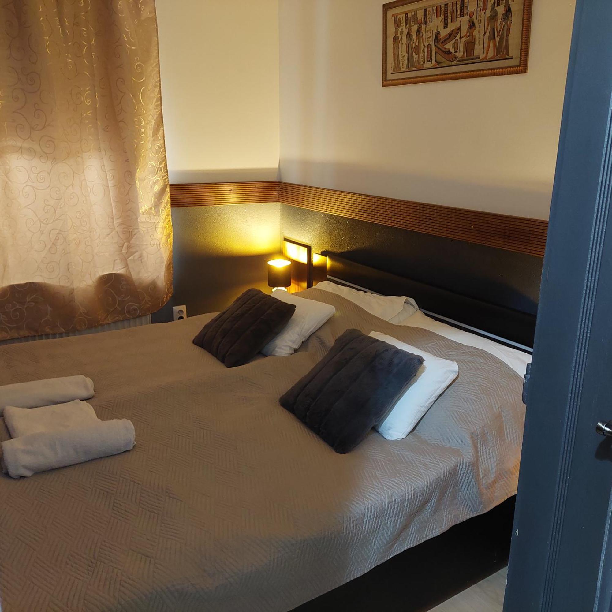 Ujszeged Apartman Zewnętrze zdjęcie