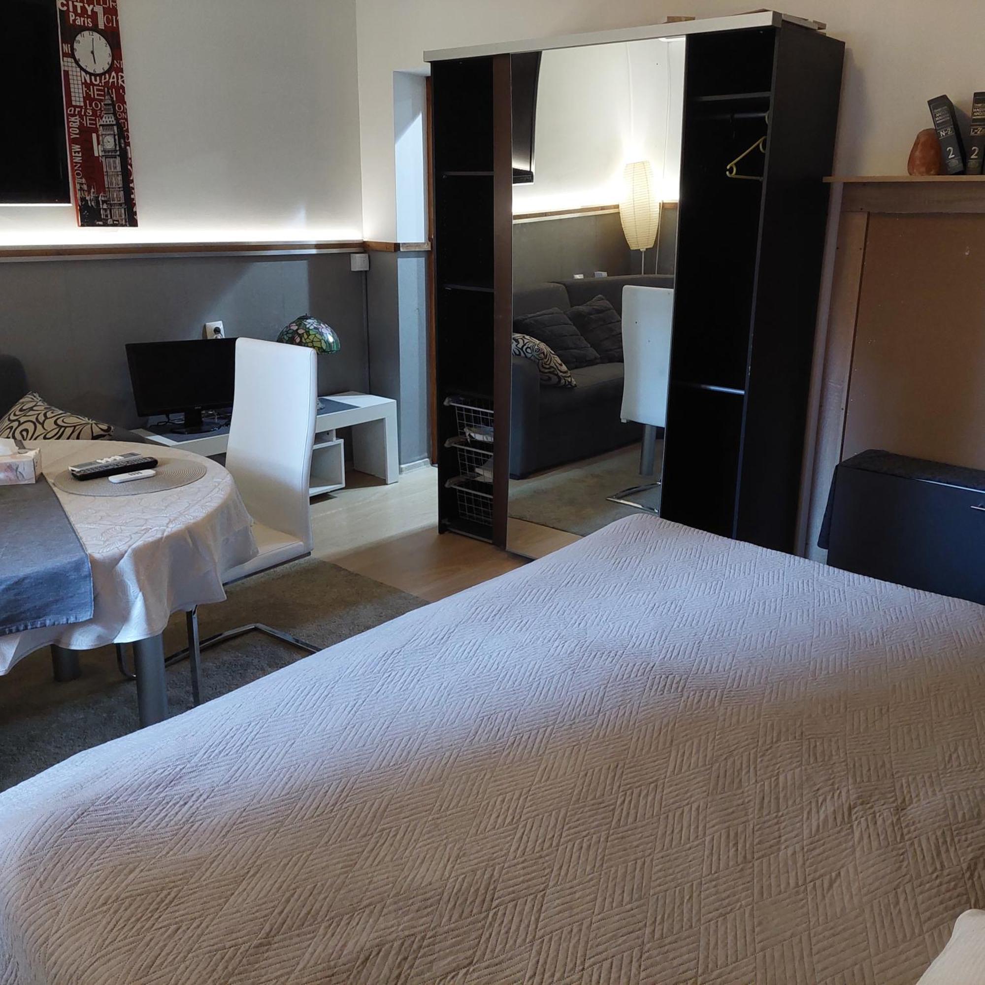 Ujszeged Apartman Zewnętrze zdjęcie