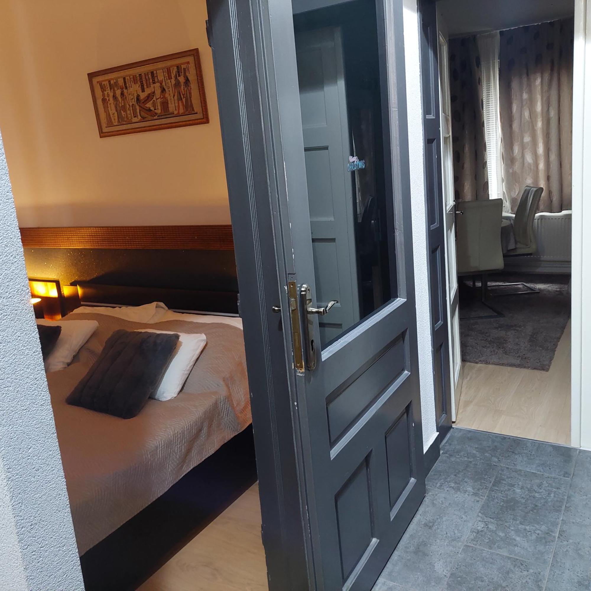 Ujszeged Apartman Zewnętrze zdjęcie