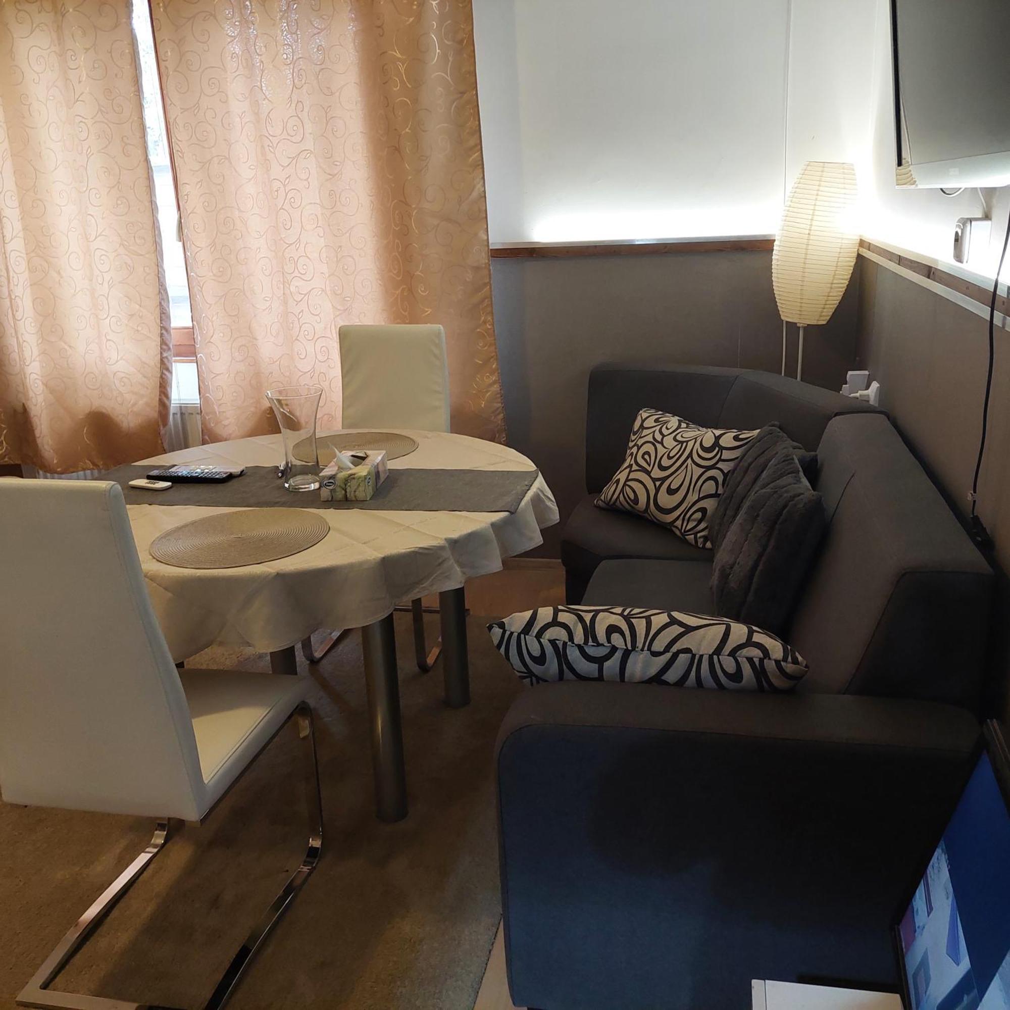 Ujszeged Apartman Zewnętrze zdjęcie