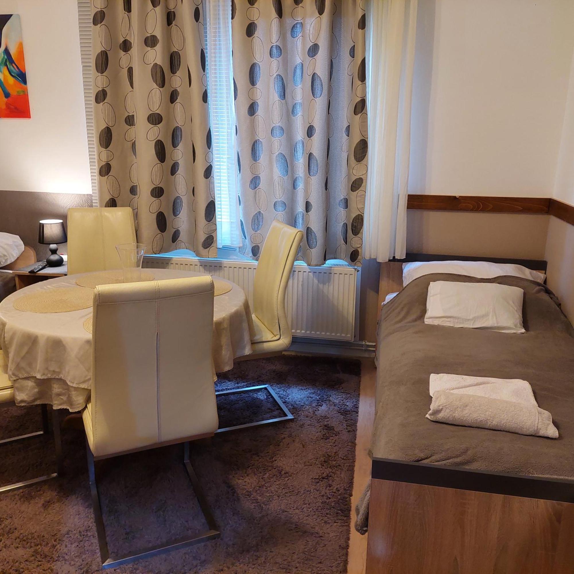 Ujszeged Apartman Zewnętrze zdjęcie